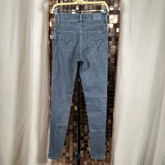 Levi’s 720 High Rise Super Skinny Size 25 - Picture 6 of 10
